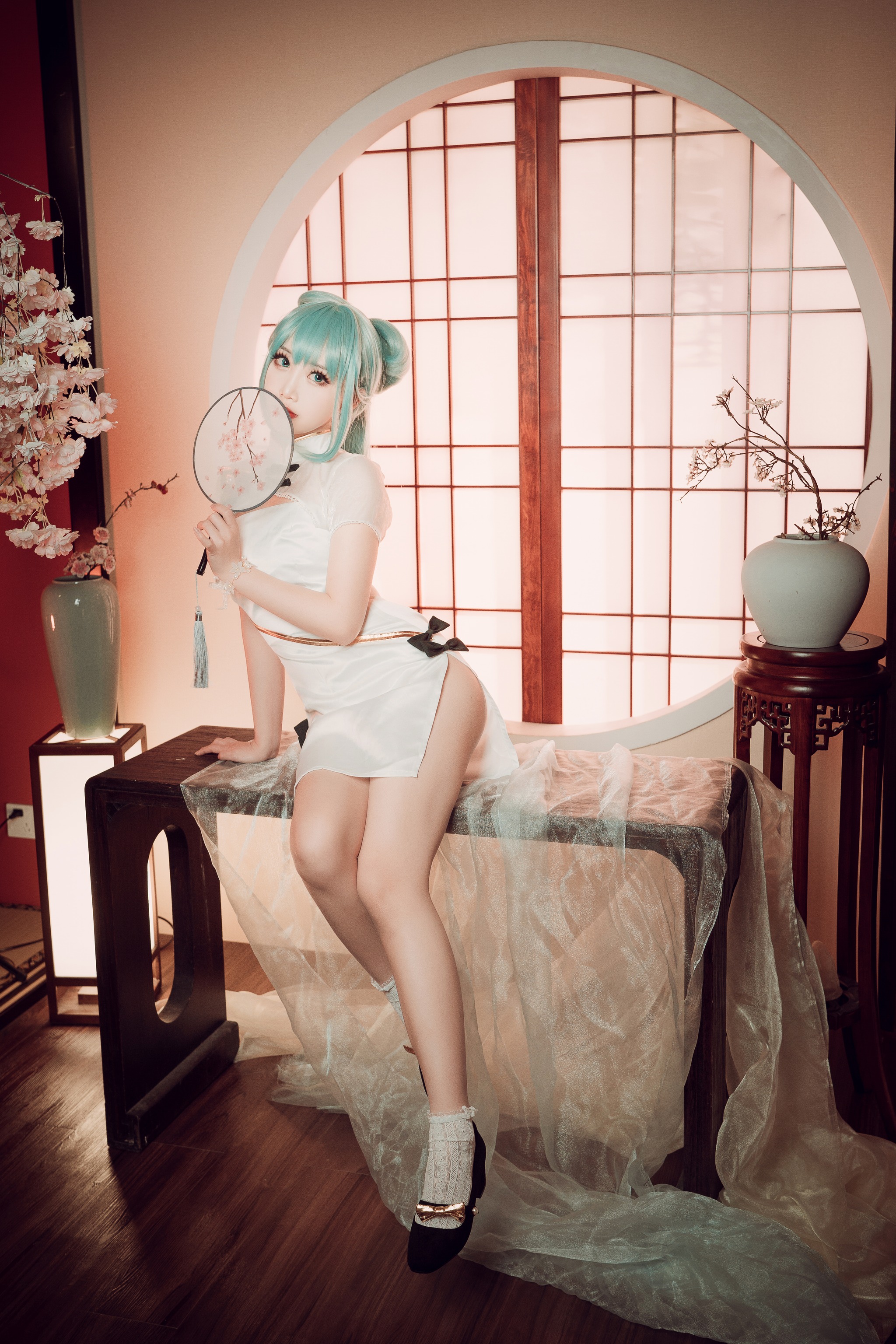 面饼仙儿 - NO.096 Coser面饼仙儿 初音旗袍 [28P]-XikXak